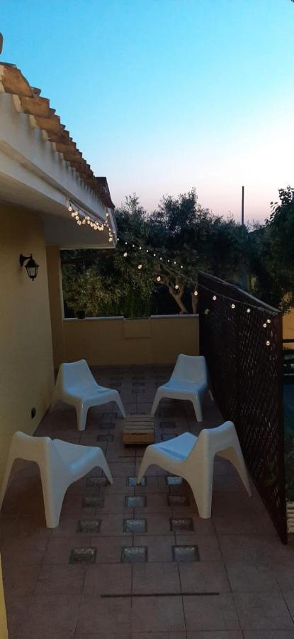 Artistika Golden Apartment Capitana Εξωτερικό φωτογραφία
