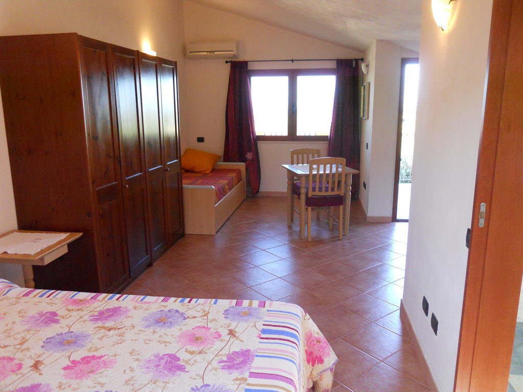 Artistika Golden Apartment Capitana Δωμάτιο φωτογραφία